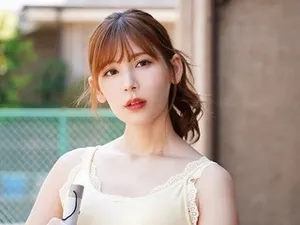 Ngày 13 tháng 7 năm 2023_Thư ký xinh đẹp_1